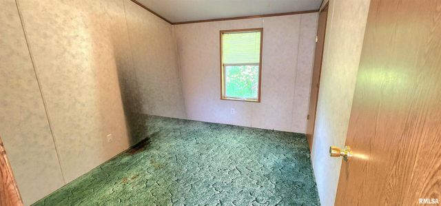 210 E Old Plank Rd Road, Chester, IL 62233