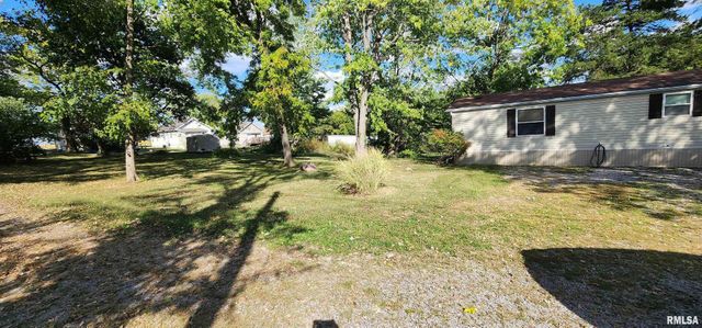 210 E Old Plank Rd Road, Chester, IL 62233