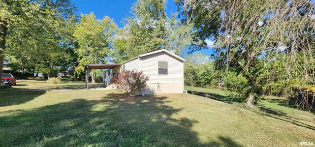 210 E Old Plank Rd Road, Chester, IL 62233