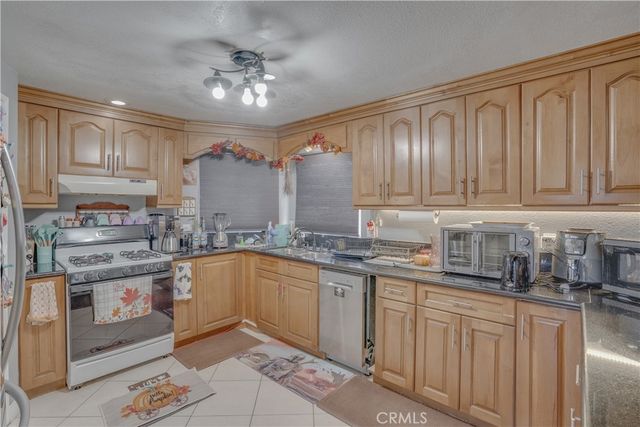 700 E Washington Street 243, Colton, CA 92324