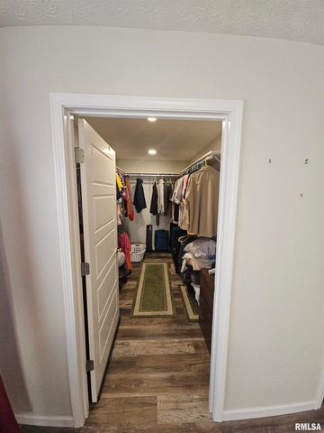 6 BROOKHAVEN Drive, Mt Vernon, IL 62864