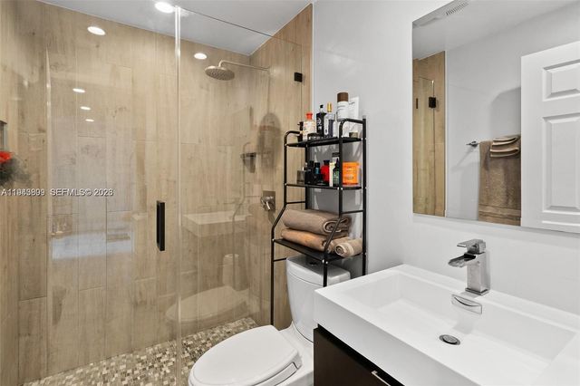 8331 SW 157th Ave 409, Miami, FL 33193