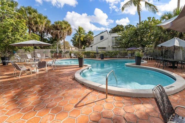 8331 SW 157th Ave 409, Miami, FL 33193