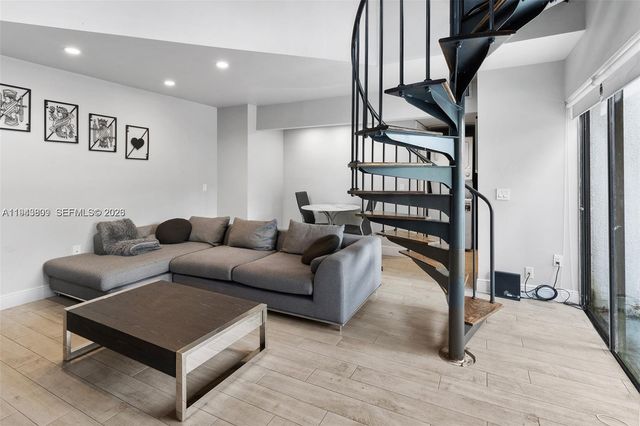 8331 SW 157th Ave 409, Miami, FL 33193