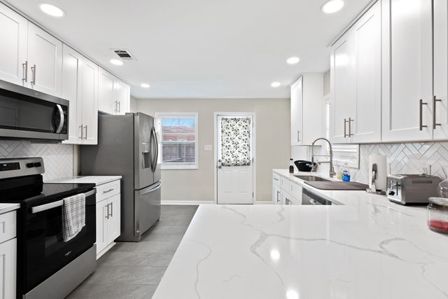 1591 WHITEWATER RD, Memphis, TN 38117