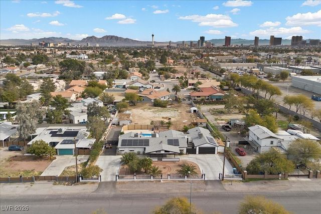 2254 Red Rock Street, Las Vegas, NV 89146