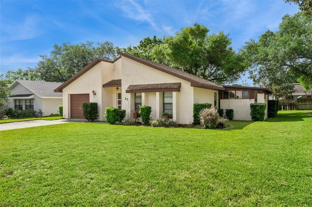 15 JUNIPER DRIVE, Davenport, FL 33837