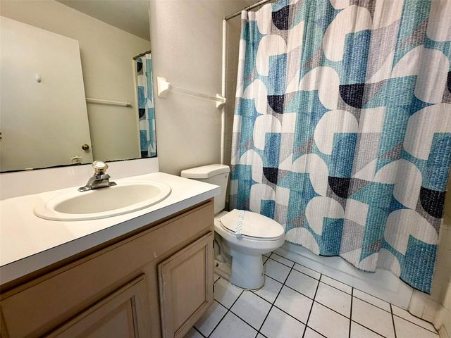 2705 CHATHAM CIRCLE, Kissimmee, FL 34746