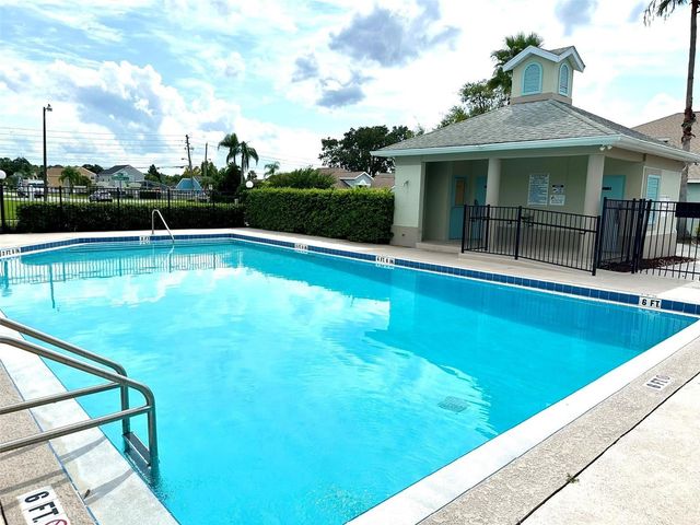 2705 CHATHAM CIRCLE, Kissimmee, FL 34746