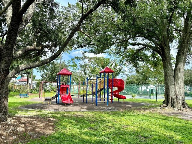 2705 CHATHAM CIRCLE, Kissimmee, FL 34746