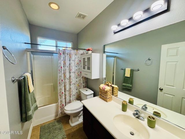 44639 W 31st Street, Lancaster, CA 93536