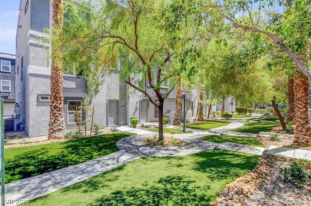 9050 West Tropicana Avenue 1066, Las Vegas, NV 89147