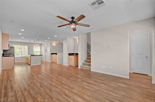 9050 West Tropicana Avenue 1066, Las Vegas, NV 89147