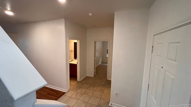 2027 Ares Cove, San Antonio, TX 78245