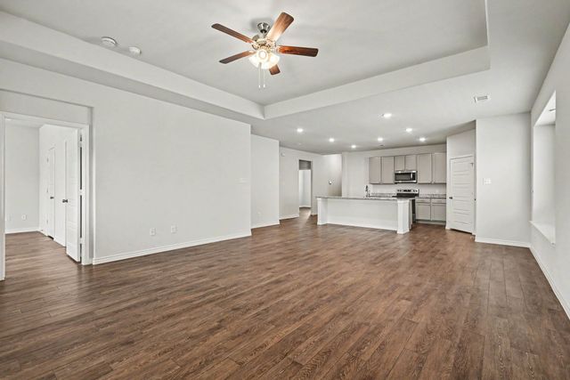 9828 Dynamics Drive, Fort Worth, TX 76179