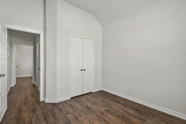 9828 Dynamics Drive, Fort Worth, TX 76179