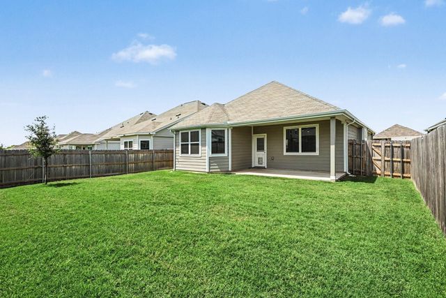 9828 Dynamics Drive, Fort Worth, TX 76179