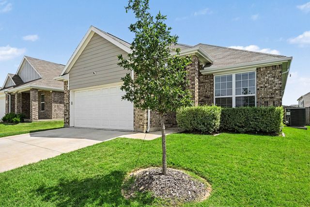9828 Dynamics Drive, Fort Worth, TX 76179