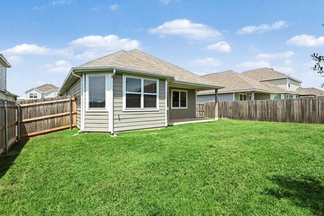 9828 Dynamics Drive, Fort Worth, TX 76179