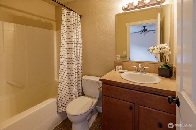 2027 Stillwater Avenue NW, Olympia, WA 98502