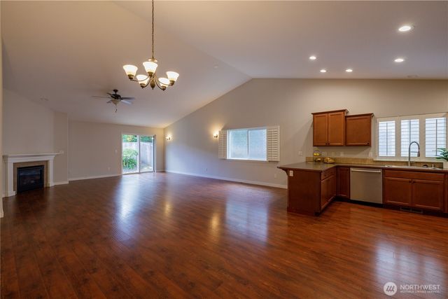 2027 Stillwater Avenue NW, Olympia, WA 98502
