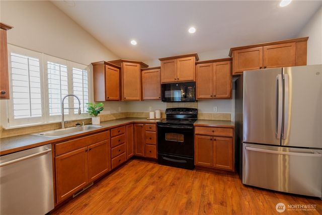 2027 Stillwater Avenue NW, Olympia, WA 98502