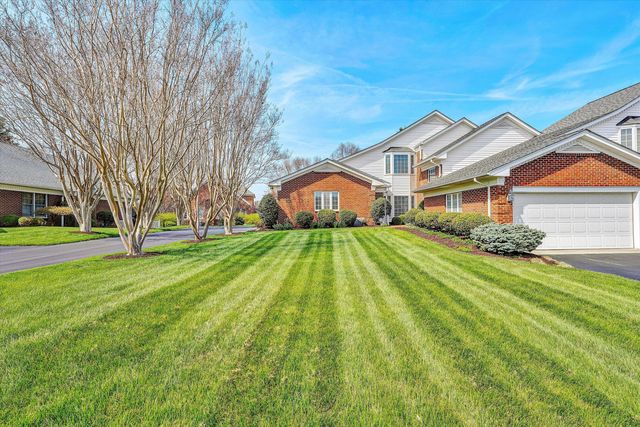 3345 Kingsbury CIR, Roanoke, VA 24014