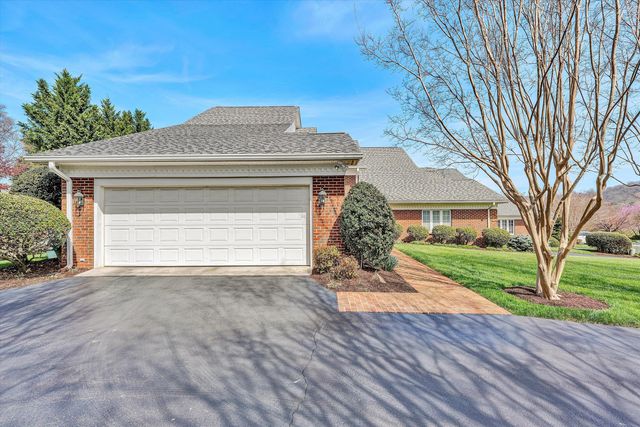 3345 Kingsbury CIR, Roanoke, VA 24014