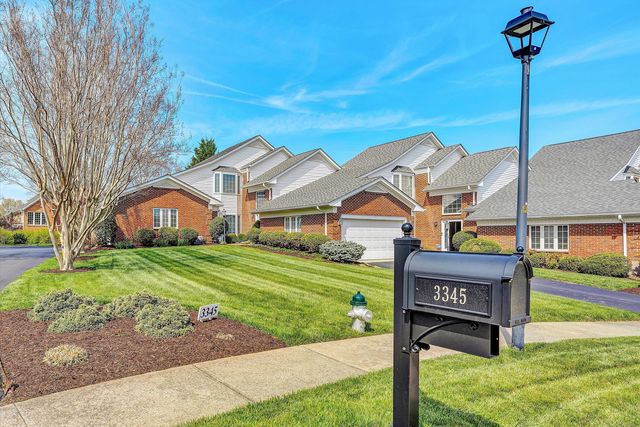 3345 Kingsbury CIR, Roanoke, VA 24014