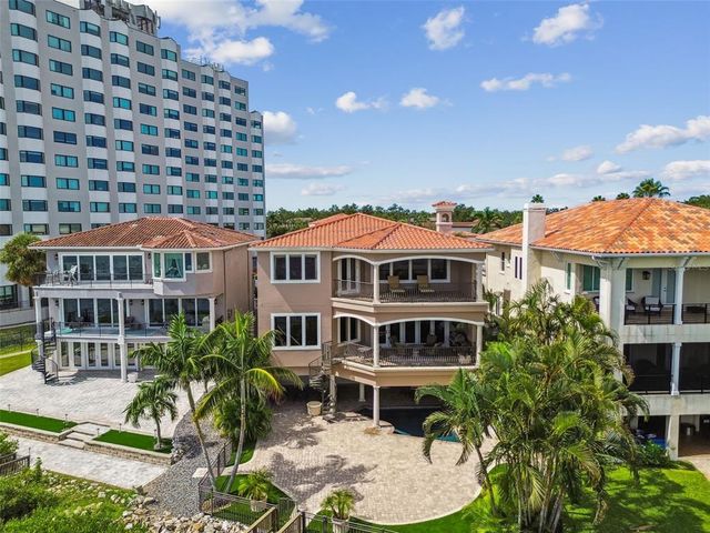 2802 BAYPOINTE CIRCLE, Tampa, FL 33611
