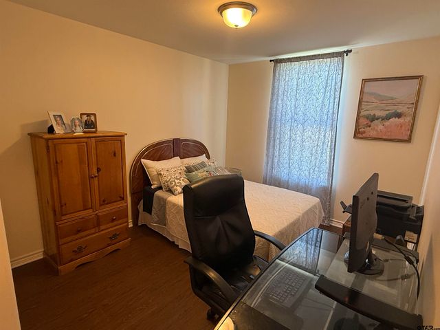 21547 Castle Rock Cir, Bullard, TX 75757