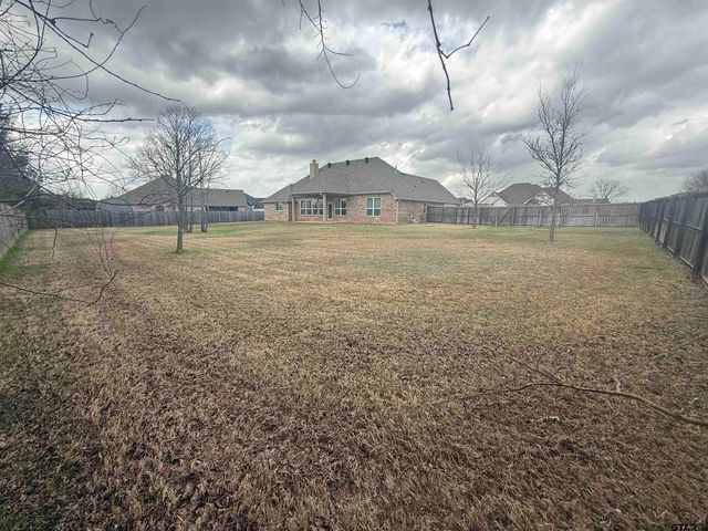 21547 Castle Rock Cir, Bullard, TX 75757