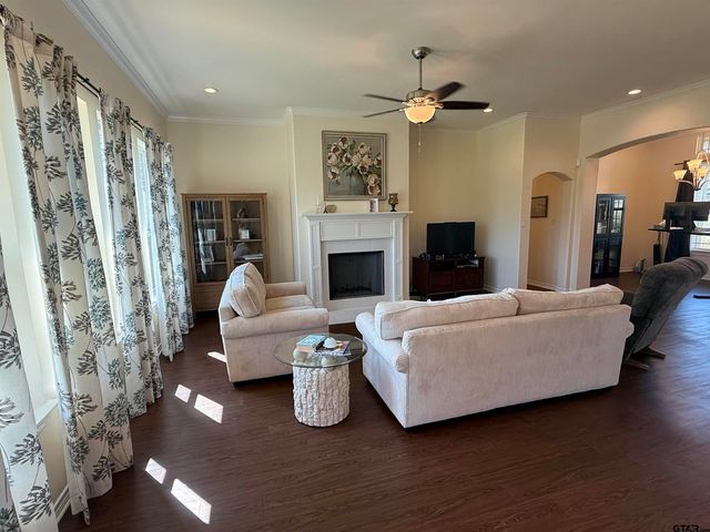 21547 Castle Rock Cir, Bullard, TX 75757