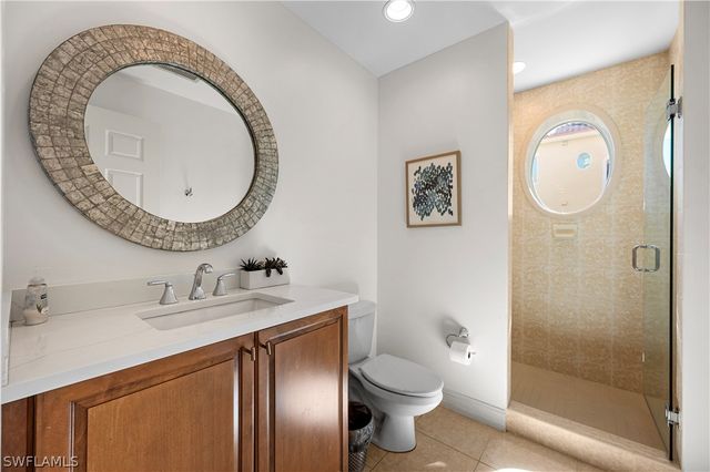 2738 Tiburon BLVD E B406, Naples, FL 34109