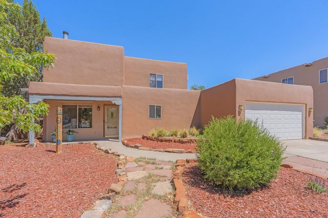 1895 Quemado Street, Santa Fe, NM 87505
