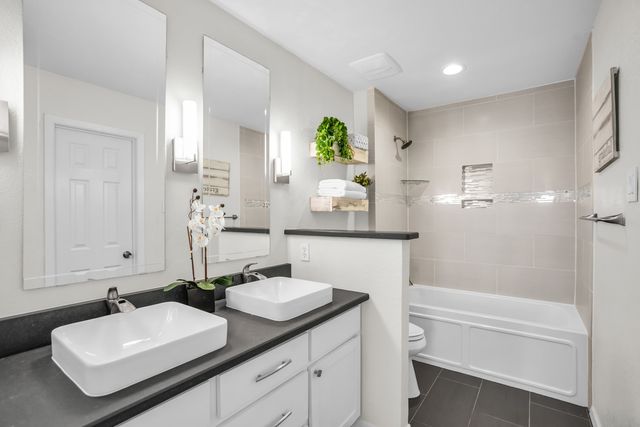 2621 Carmel Circle, Carrollton, TX 75006