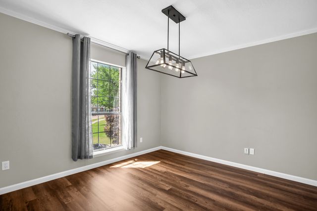 2621 Carmel Circle, Carrollton, TX 75006