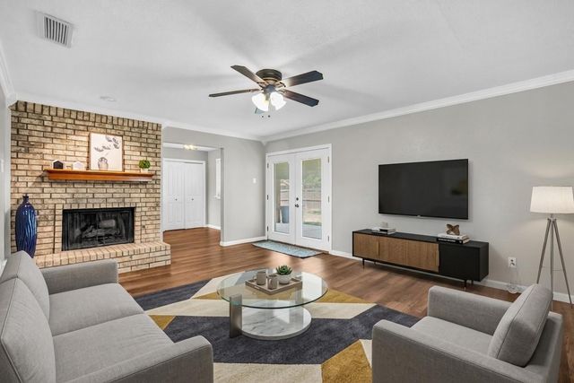 2621 Carmel Circle, Carrollton, TX 75006