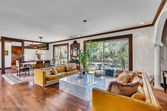 6 Surrey Lane, Ocean Twp, NJ 07712