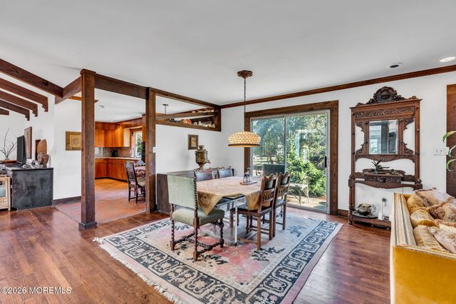 6 Surrey Lane, Ocean Twp, NJ 07712