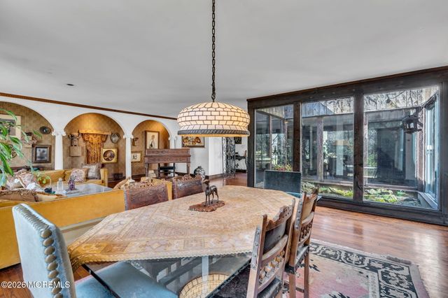 6 Surrey Lane, Ocean Twp, NJ 07712