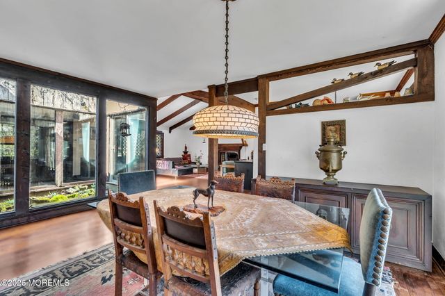 6 Surrey Lane, Ocean Twp, NJ 07712