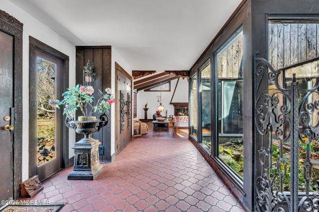 6 Surrey Lane, Ocean Twp, NJ 07712