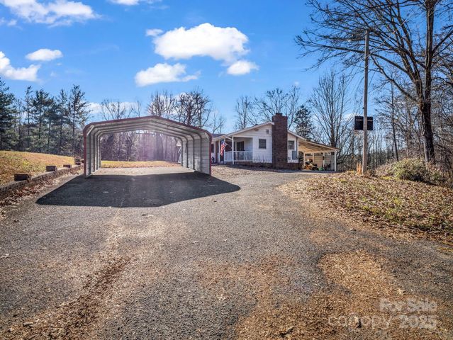 2072 Dean Lane, Lincolnton, NC 28092