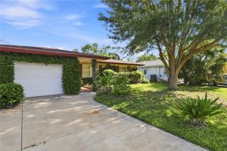 1070 6TH AVENUE NE, Largo, FL 33770