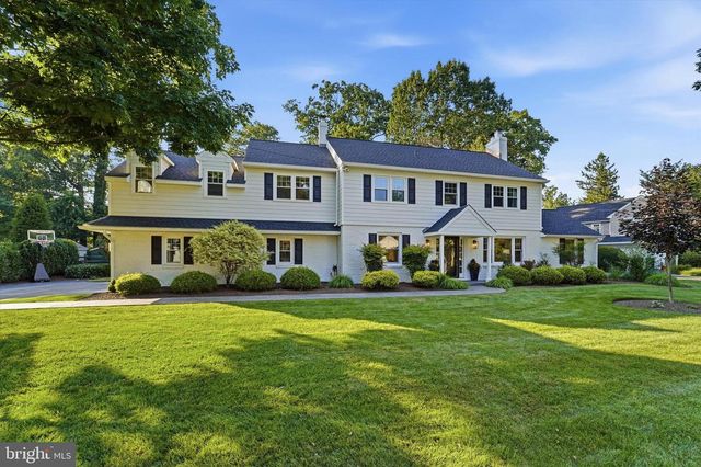 417 HEATHERWOOD LN, Devon, PA 19333
