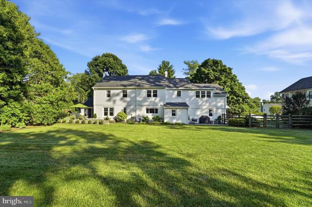 417 HEATHERWOOD LN, Devon, PA 19333
