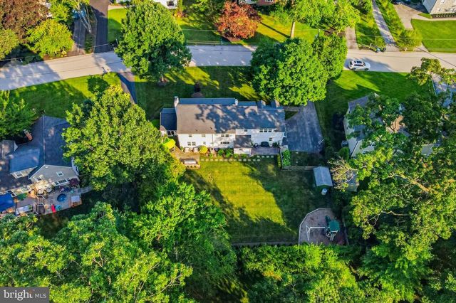 417 HEATHERWOOD LN, Devon, PA 19333