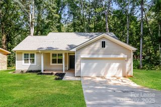 2611 Caroline Street, Statesville, NC 28625