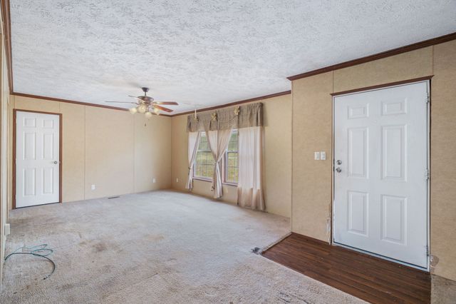414 Dogwood Ln, Rockwood, TN 37854